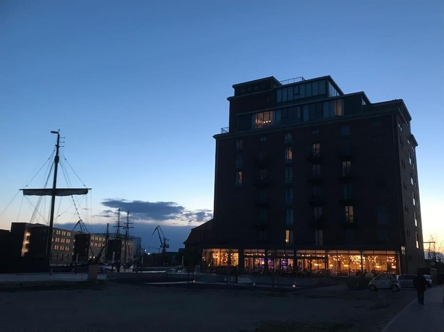 Meerblick, Balkon Und Private Sauna Im Historischen Getreidespeicher Wißmar Esterno foto